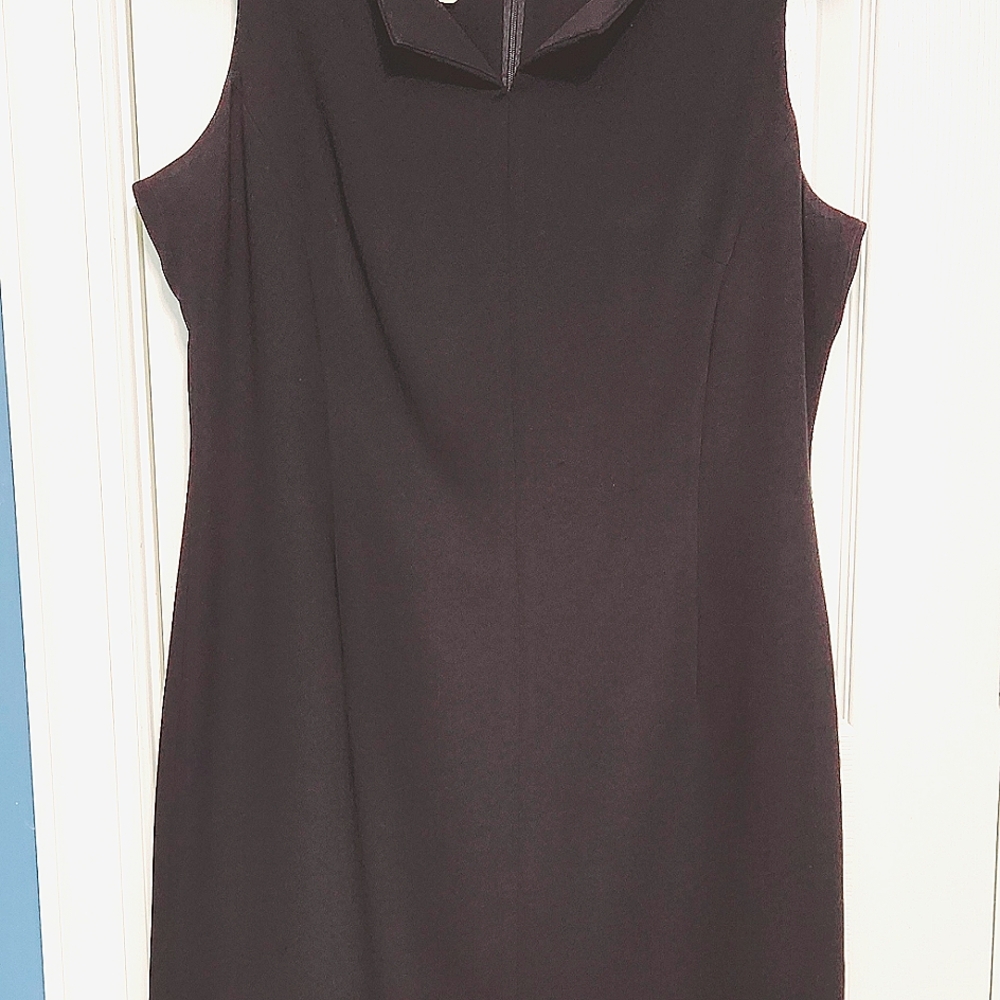 like new! Jones New York black sheath with little -v in neck ready for cocktails